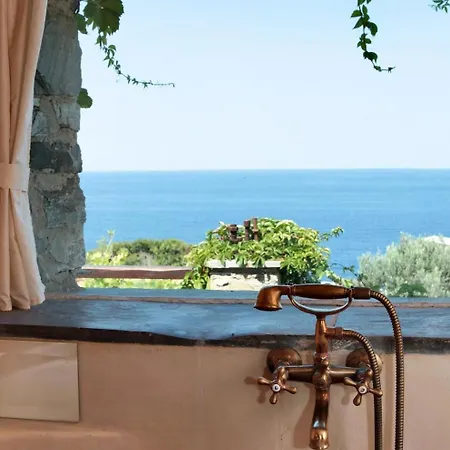 Holiday home By The Sea, Salt-water Pool, Near Athens
